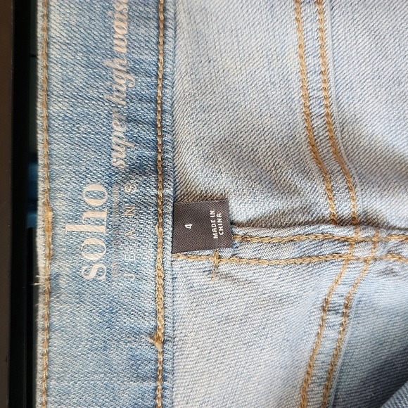 New York & Company Soho Jeans Super High Straight Cut - Picture 14 of 16